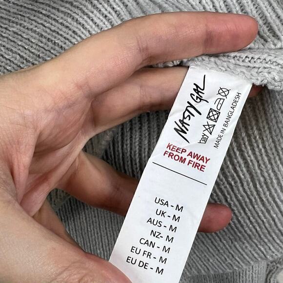 NWT Nasty Gal Roll Neck Puff Sleeve Deep Cuff Jumper in Silver Grey Size Medium - Picture 6 of 8